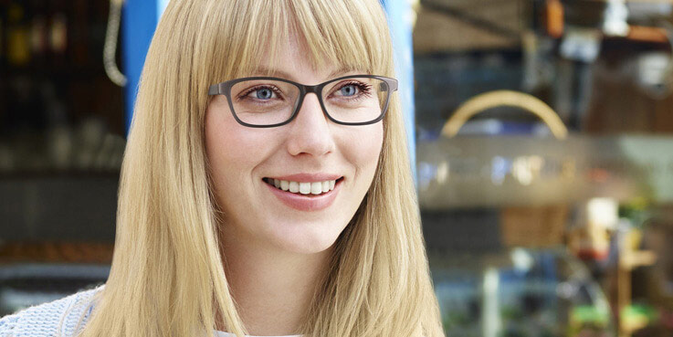 Specsavers student discount Are you a student or know someone who is? Head over to Specsavers, pick up some glasses and score a 25% discount for students. Buy contact lenses at Specsavers and get a free pair of glasses from.